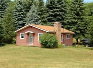 1313 E Bertrand Rd, Niles, MI 49120