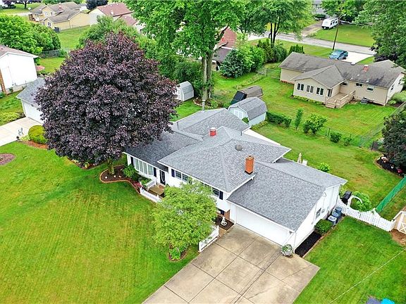 3rd image of 3451 Orchard Hill Dr