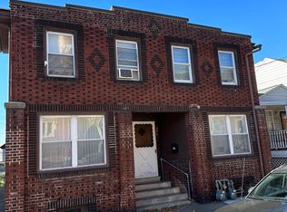 392 S 2nd St, Steelton, PA 17113