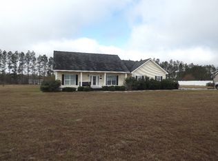 6339 Sun Dell Cir, Blackshear, GA 31516