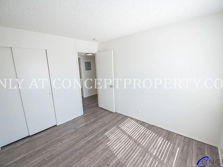 Foothill Terrace — Photo 207