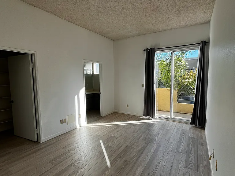 6140 Monterey Rd — Photo 12
