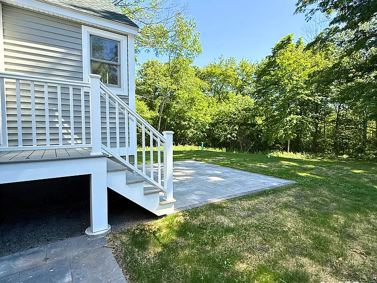 2569 Long Hill Rd #2 — Photo 24