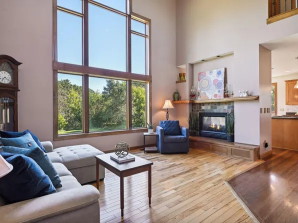 2109 141st Ave NE, Ham Lake, MN 55304