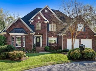 19 Beech Ridge Ct, Greensboro, NC 27455