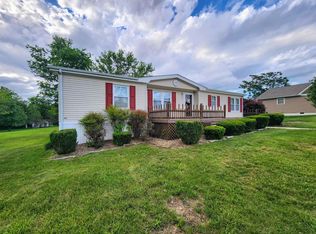 57 1st St, Fishersville, VA 22939