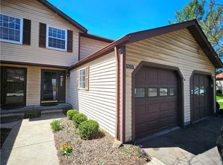 9650 E Idlewood Dr, Twinsburg, OH 44087