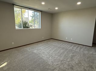 46 Bradford St #11269976, Seward, NE 68434