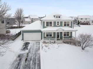 2425 Lindsay Ct, West Chicago, IL
