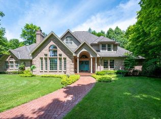 4184 Leffingwell Rd, Canfield, OH 44406