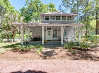 119 Meridian Rd, Beaufort, SC 29907