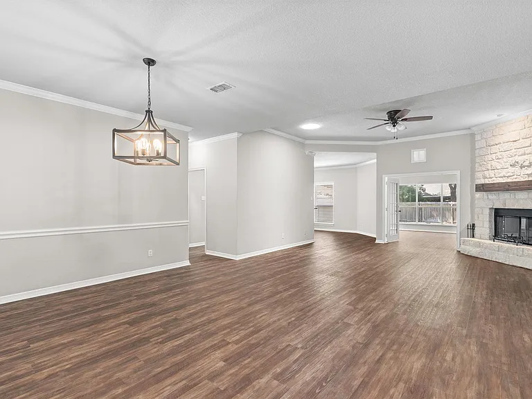 2900 Brandy Ln — Photo 5