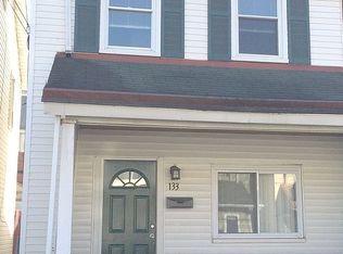 133 Ohio St, Mc Kees Rocks, PA 15136