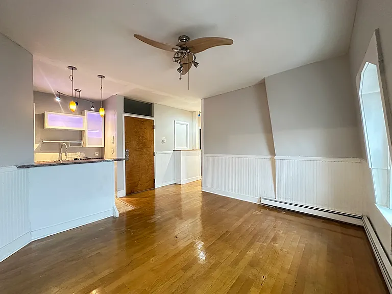 117 Almy St #3L — Photo 10