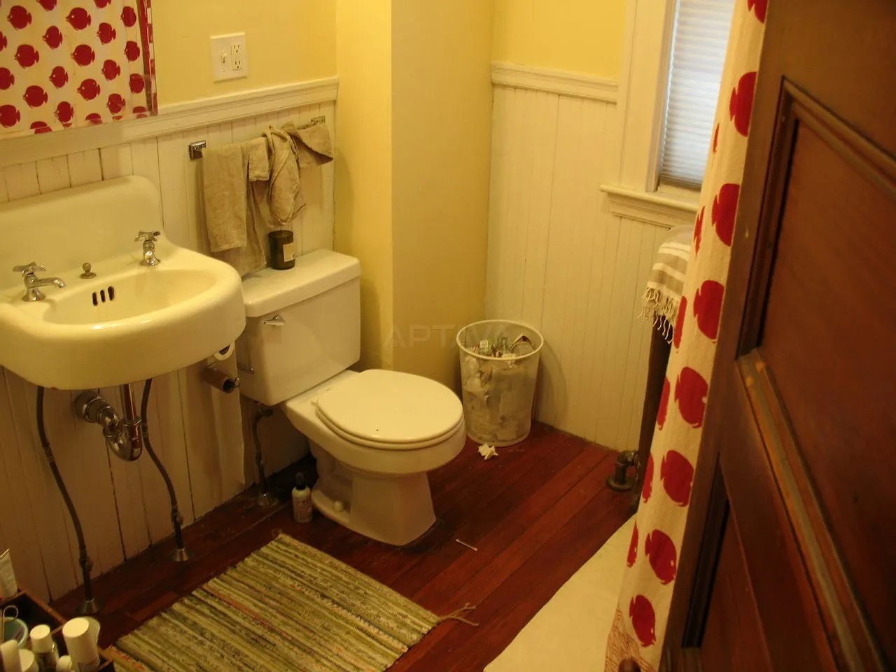 2 bed, $4,000 — Photo 1