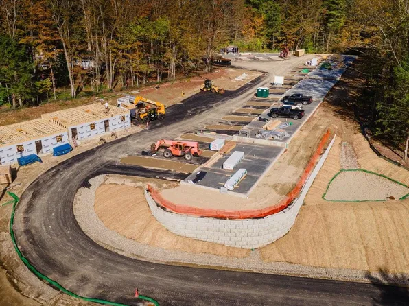 8 Lucy Lane, Peterborough, NH 03458