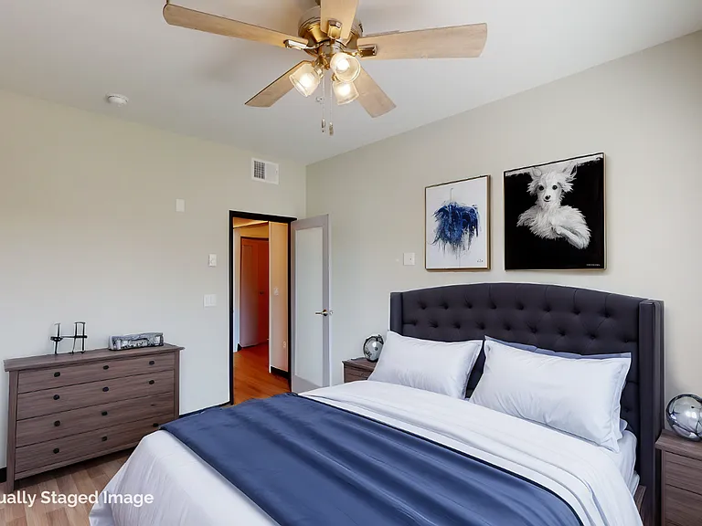 3200 Jaffa Garden Way — Photo 9