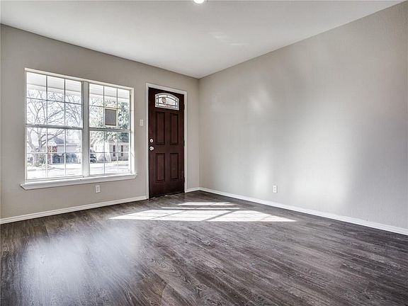 5th image of 4425 McKibben St