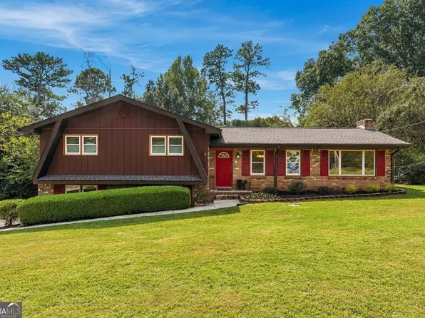 610 Evergreen Dr, Woodstock, GA 30188