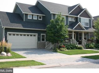 11681 E Laketowne Dr, Albertville, MN 55301