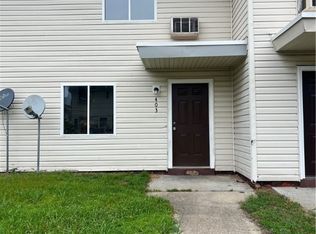 403 Monticello Dr, Hopewell, VA 23860