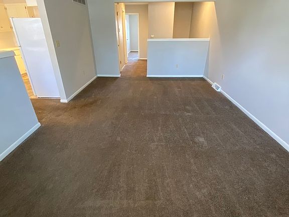 2nd image of 4725 Mercier St