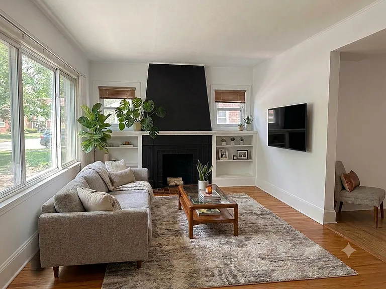 1691 Columbia Rd #1 — Photo 1