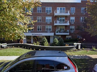 25 Canterbury Road #2L, Great Neck, NY, 11021