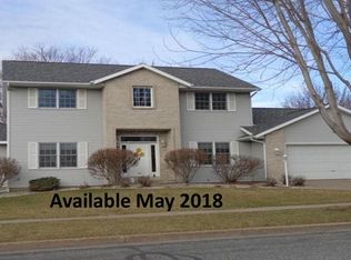 611 10th Ave N, Onalaska, WI 54650