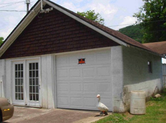 4th image of 3030 June Ave