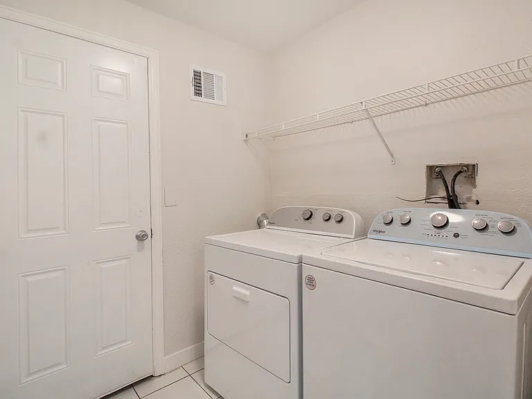 1145 Rosemary St — Photo 6