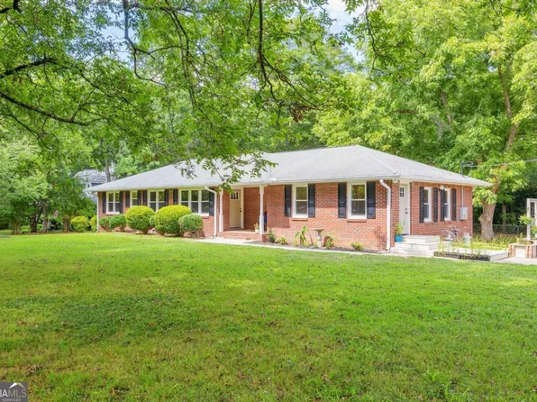 4284 Pecan St, Loganville, GA 30052