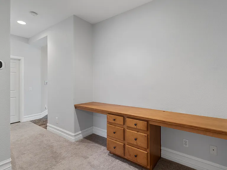7220 Shallowford Ave — Photo 71