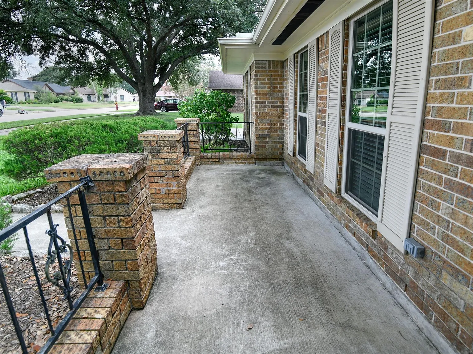 3 bed, 2.0 bath, 2094 sqft, $2,250 — Photo 4