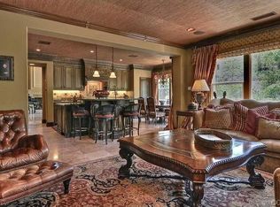 8216 E Bailey Way, Anaheim, CA 92808
