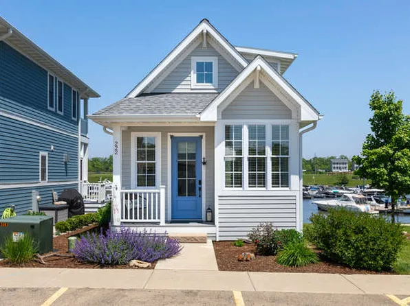 222 Leeward Way, Ottawa, IL 61350