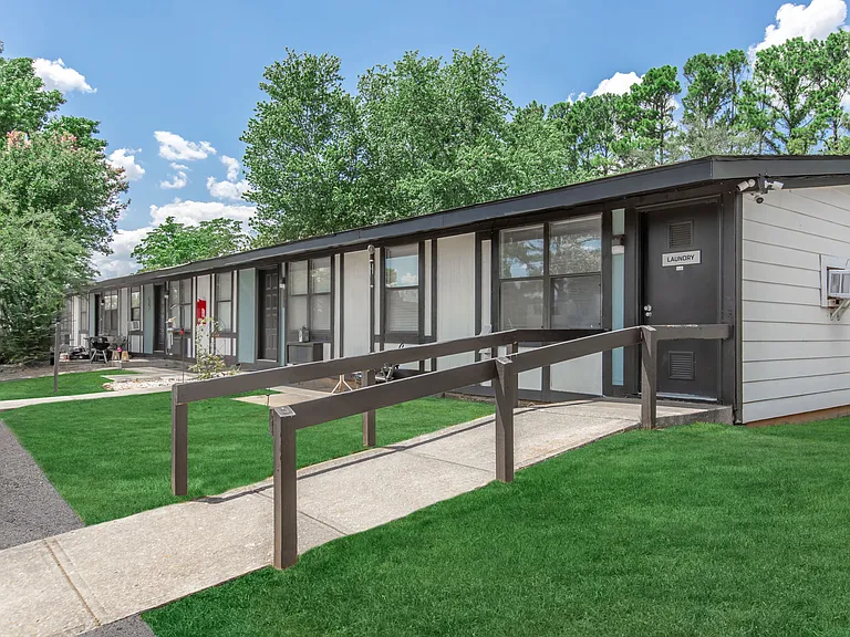 The Cottages at Glenview — Photo 20