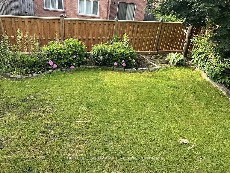 17 Cygnus Dr — Photo 18