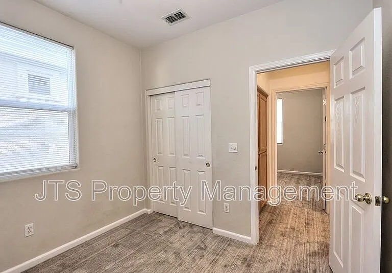 506 Navigator Dr — Photo 32