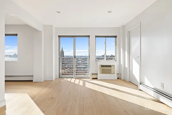 Rented by (Legacy) Elegran | media 8