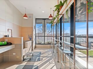 The Avra West Loop, Chicago, IL 60607