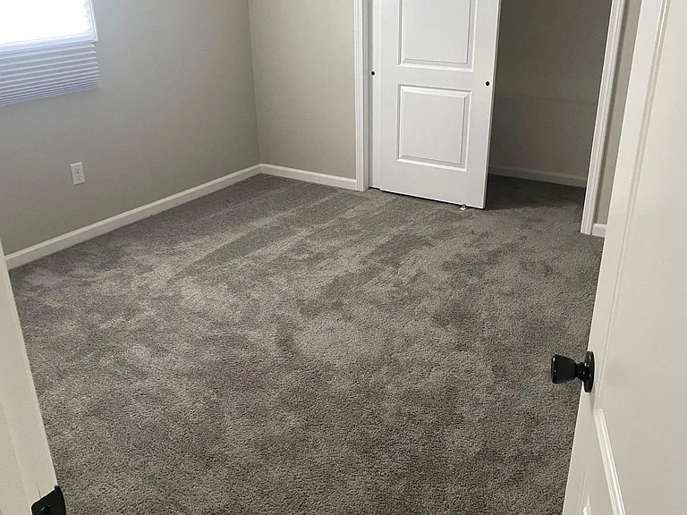 2034 Central Dr — Photo 6
