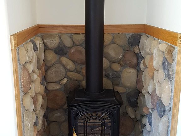 living room gas log stove