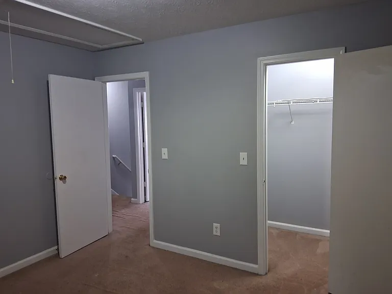 209 E Wilson St #28-1 — Photo 12