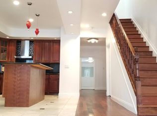 7408 Geary Blvd, San Francisco, CA 94121