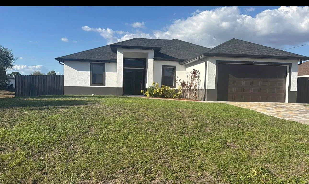 3 bed, 1811 sqft, $2,550 — Photo 1