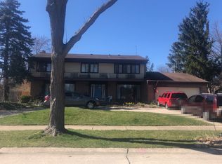 4769 Chadbourne Dr, Sterling Heights, MI 48310
