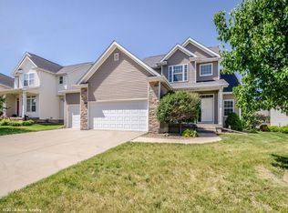 12207 Valdez Dr, Urbandale, IA 50323