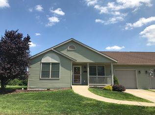 104 Waterfront Ridge Ln, Homestead, PA 15120