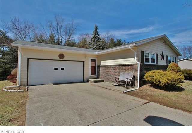 1st image of 120 Roberts Dr